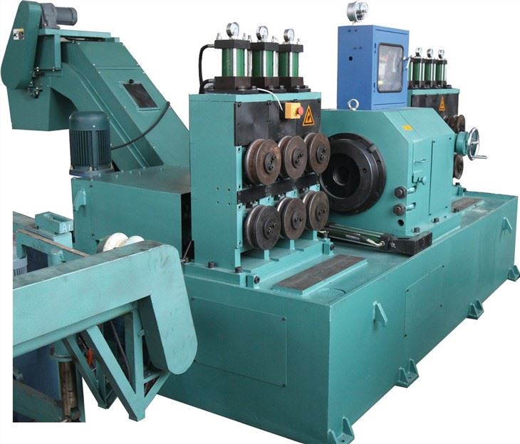 Tornio senza centri di tipo semiautomatico WXC-80C pelatrice a barra tonda